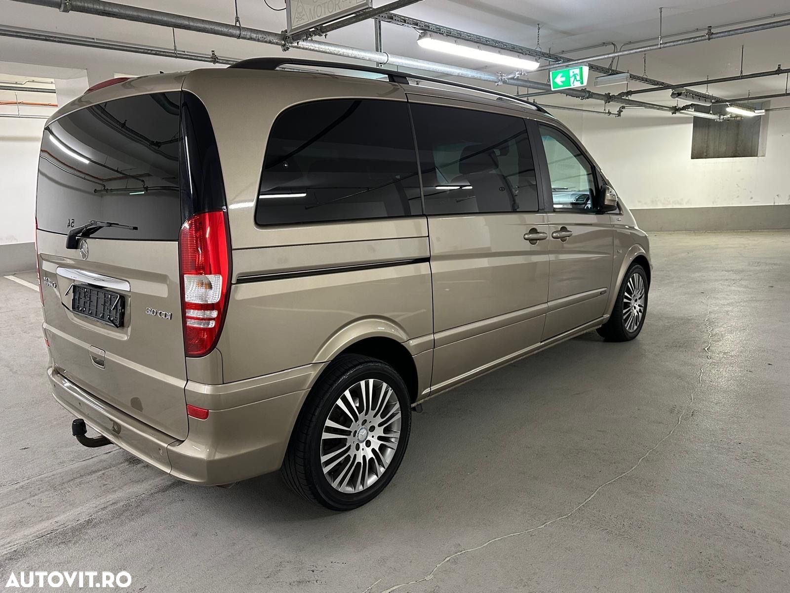 Mercedes-Benz Viano - 8