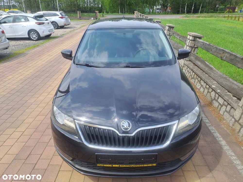 Skoda RAPID 1.0 TSI DSG Active - 11