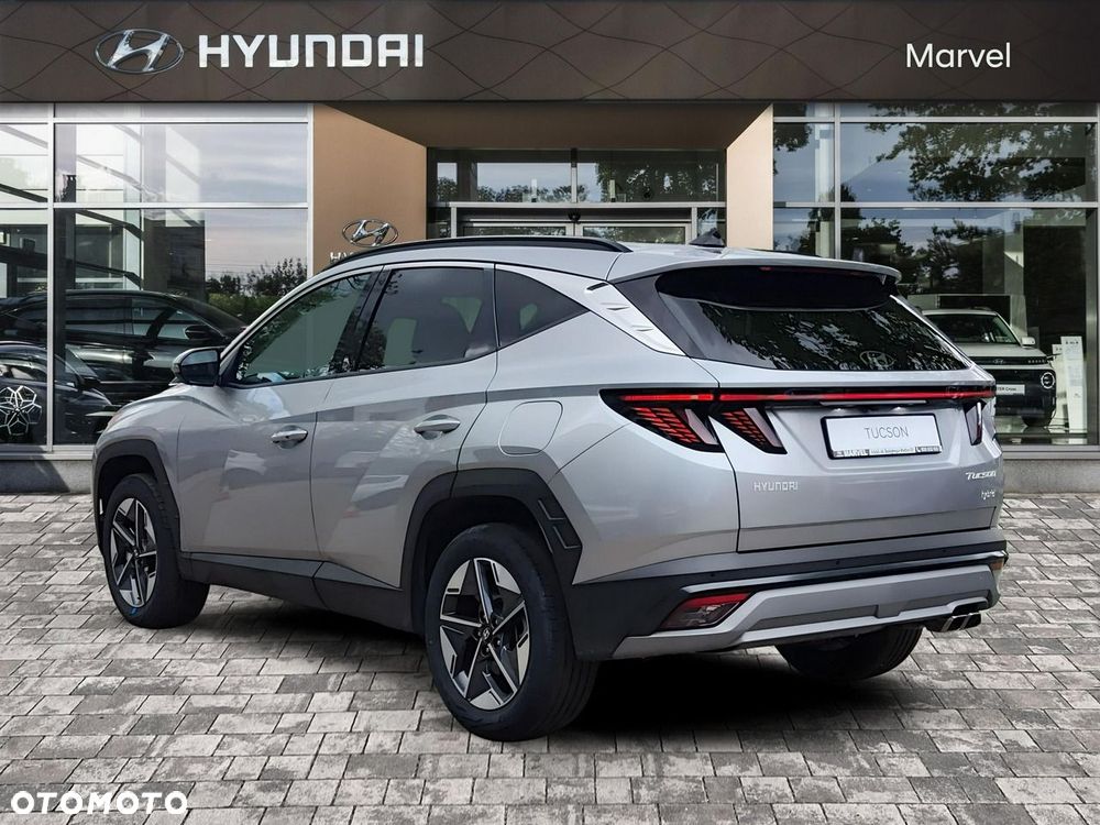 Hyundai Tucson - 4