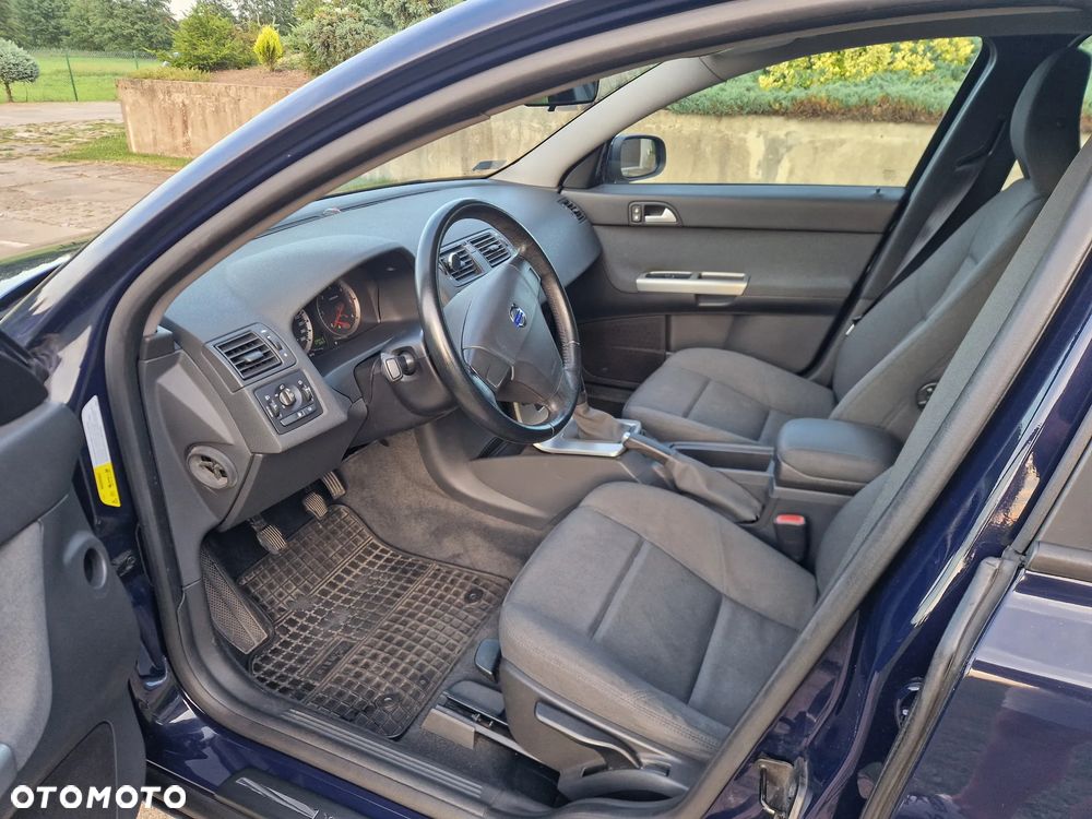 Volvo S40 2.0D Kinetic - 12