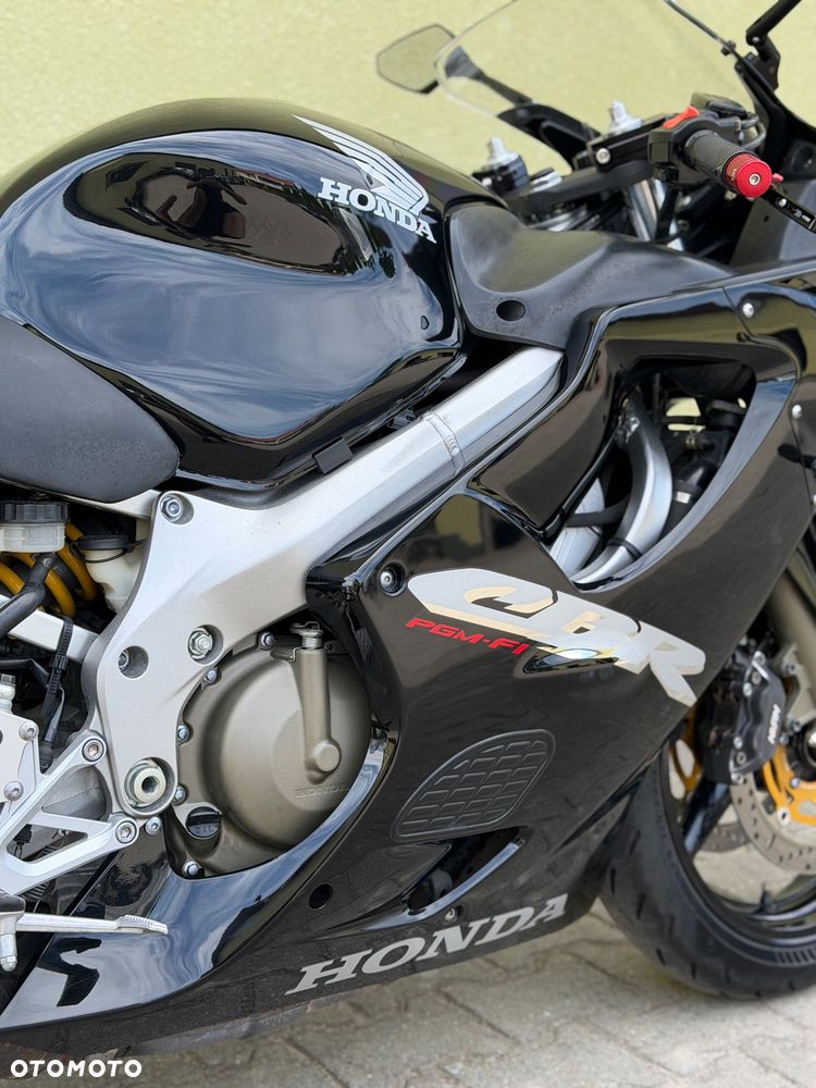 Honda CBR - 15