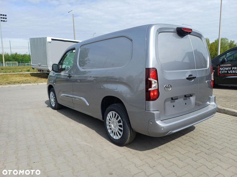 Toyota Proace City - 6