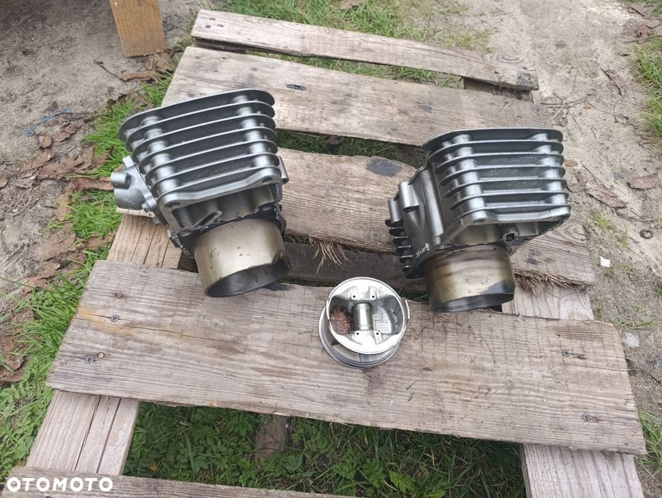 Cylindry Suzuki VS 800 cylinder silnika tuleja pierścionki K4 - 7