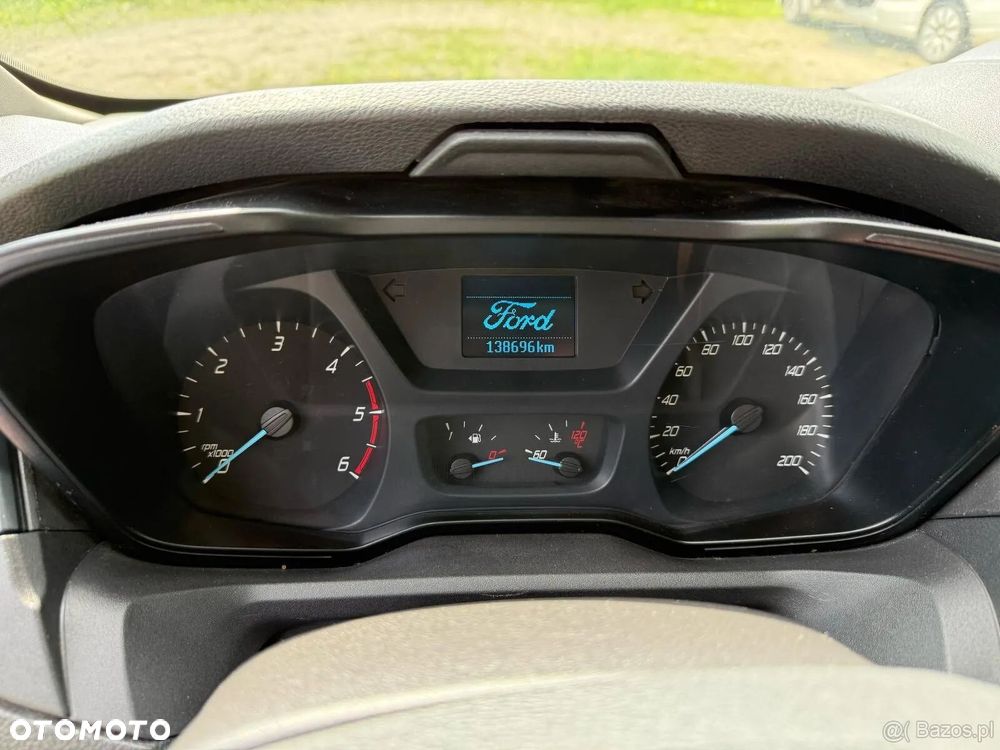 Ford Transit - 11