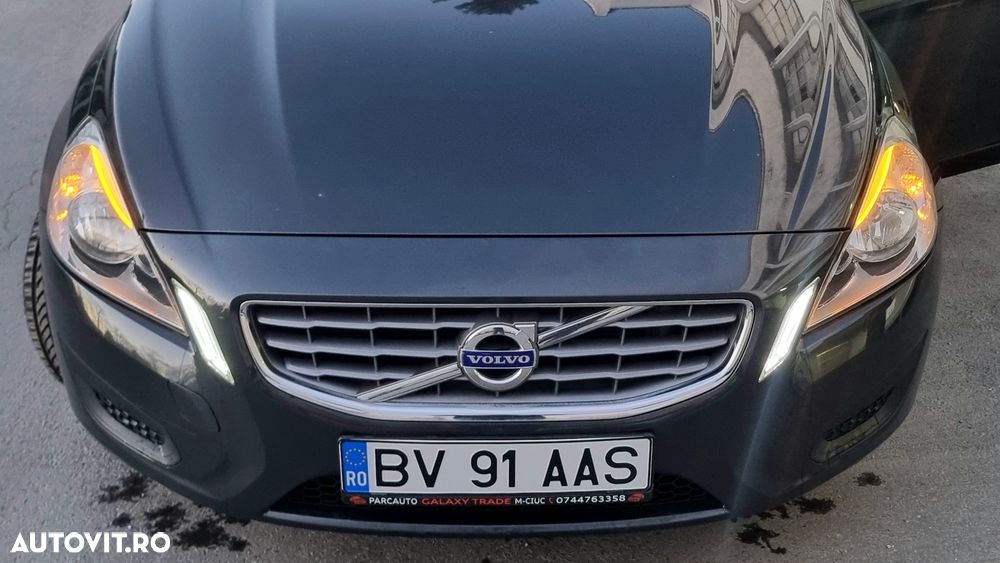 Volvo V60 T4 - 19