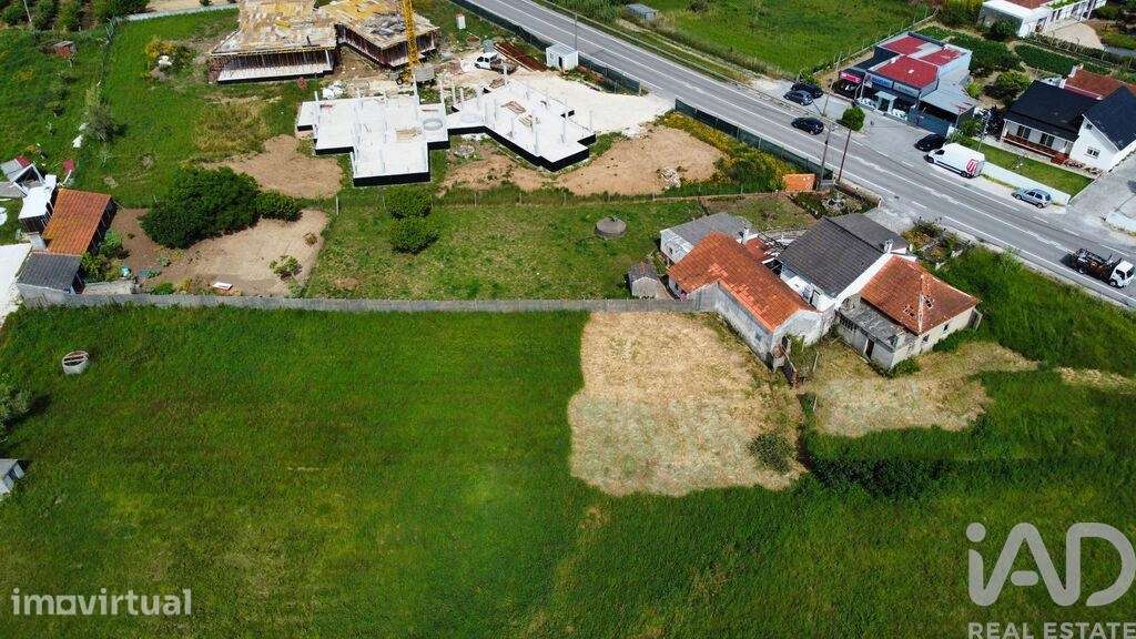 Moradia geminada T4 em Maceira - Grande imagem: 5/20