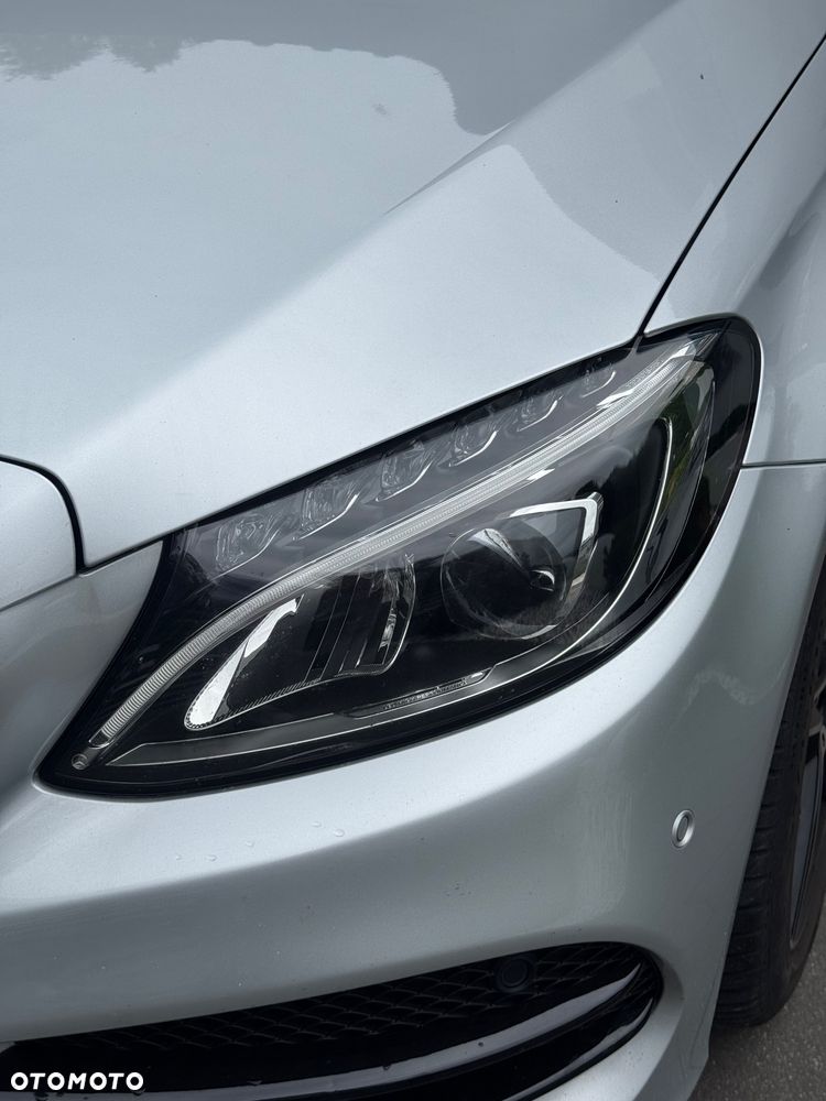 Mercedes-Benz Klasa C 200 4-Matic 9G-TRONIC - 8