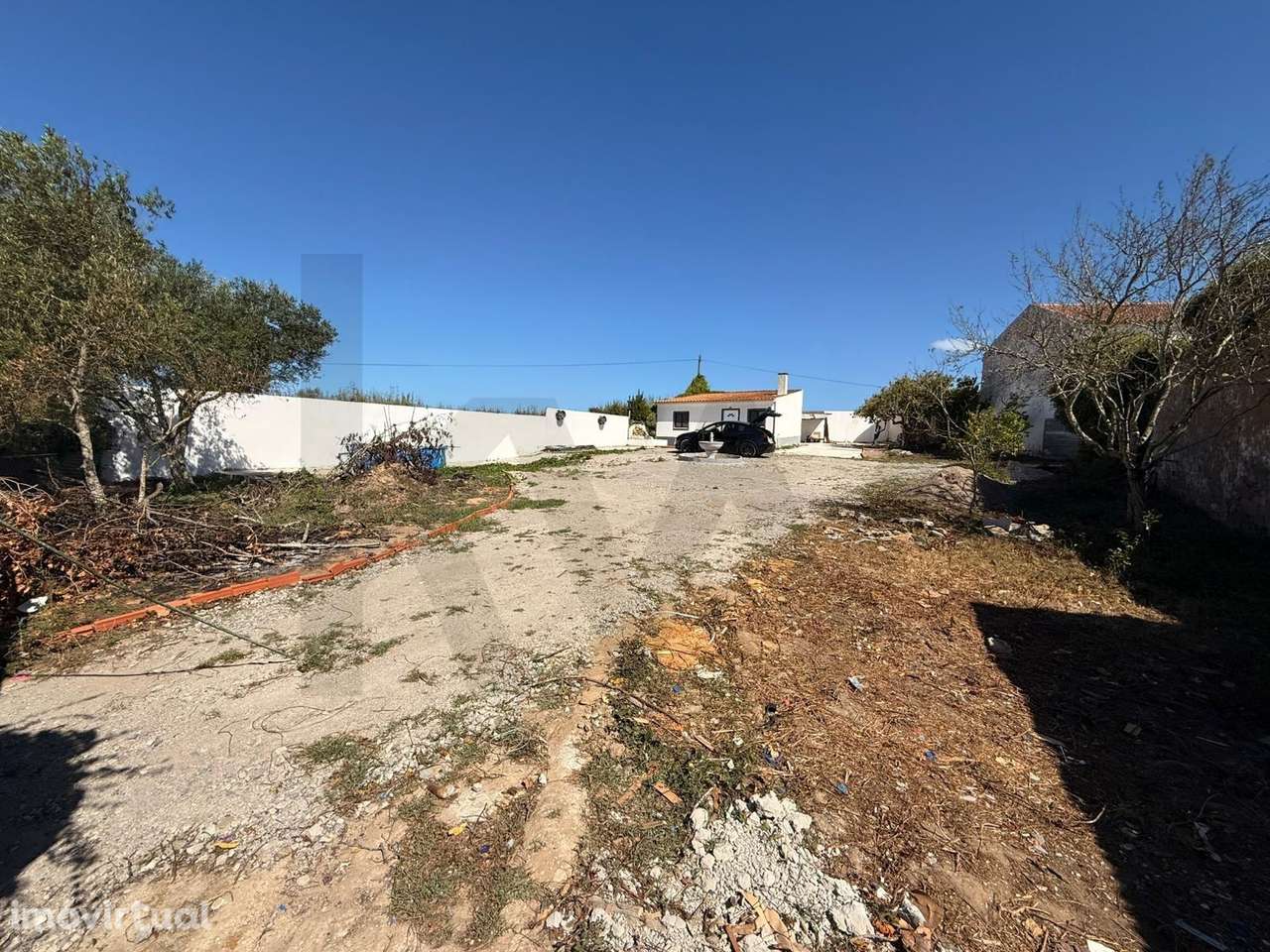 Moradia térrea 2 assoalhadas em A-do-Ruivos, Bombarral num lote de ter - Grande imagem: 3/14