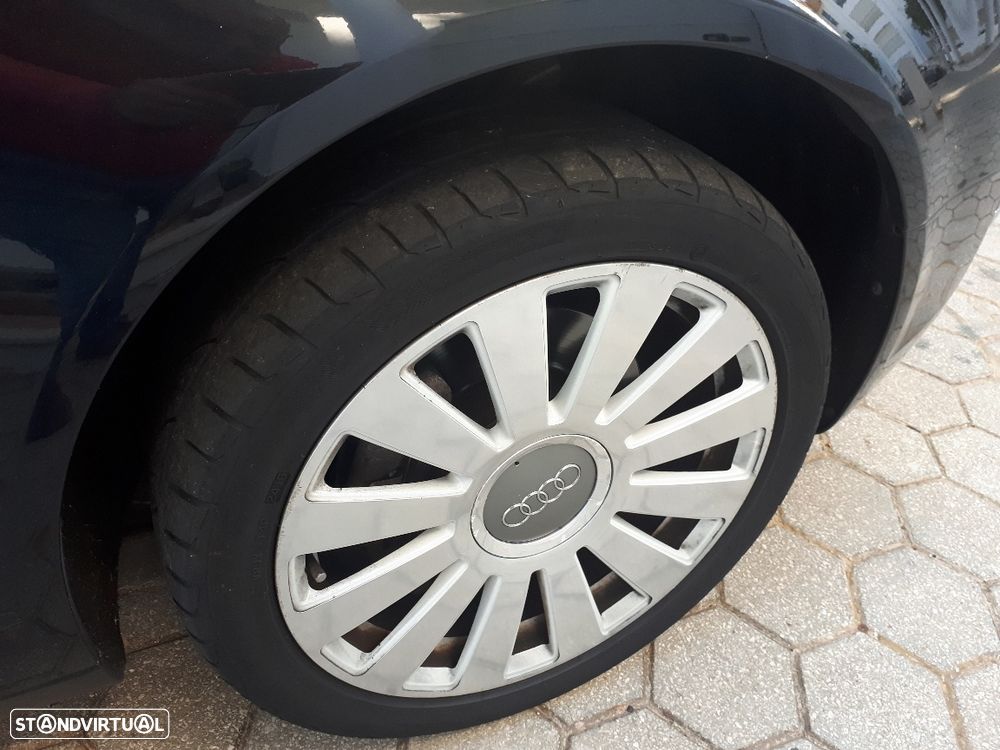Audi A6 Avant 2.7 TDI V6 Exclusive Multitronic FPD - 11