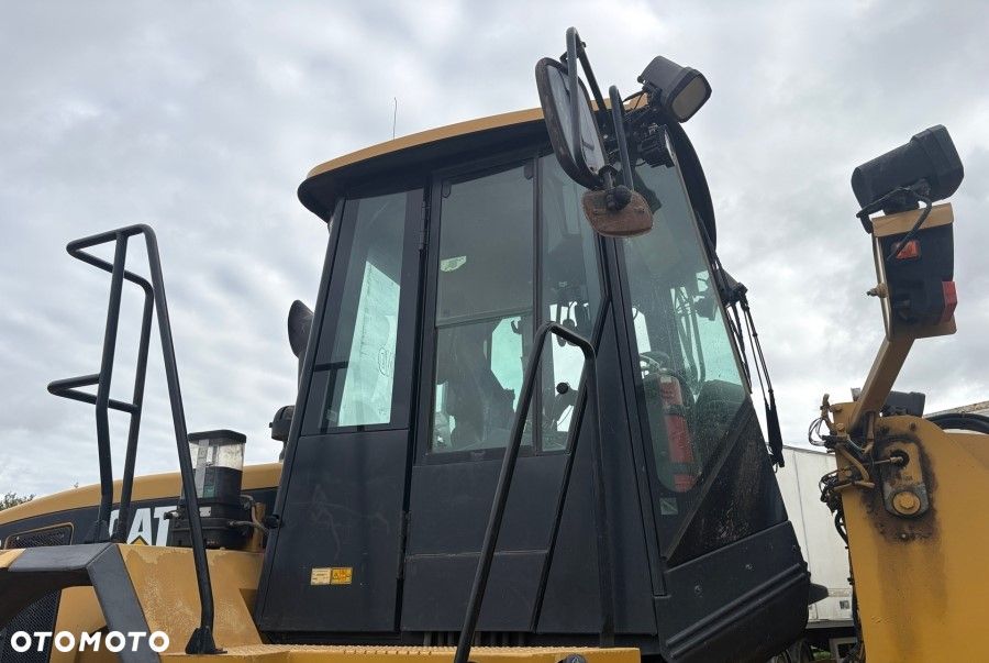 Caterpillar 962G - 12