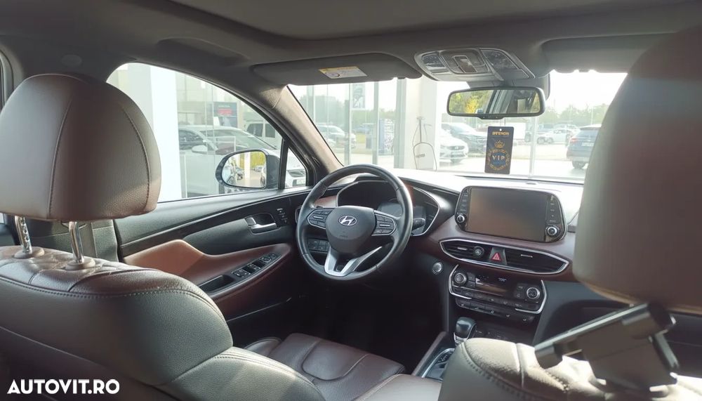 Hyundai Santa Fe 2.2 CRDi 4WD 8AT Luxury - 6