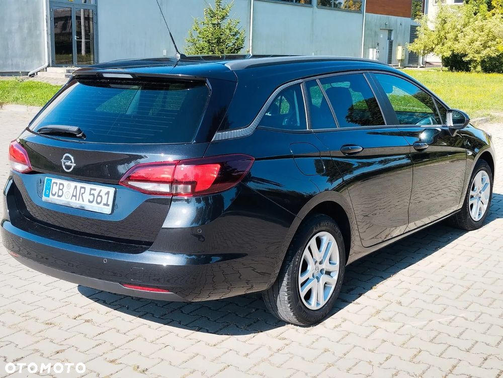 Opel Astra 1.4 Turbo 120 Jahre - 6