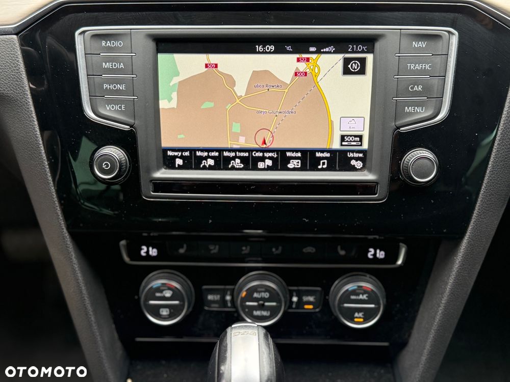 Volkswagen Passat 2.0 TDI BMT Highline DSG - 18