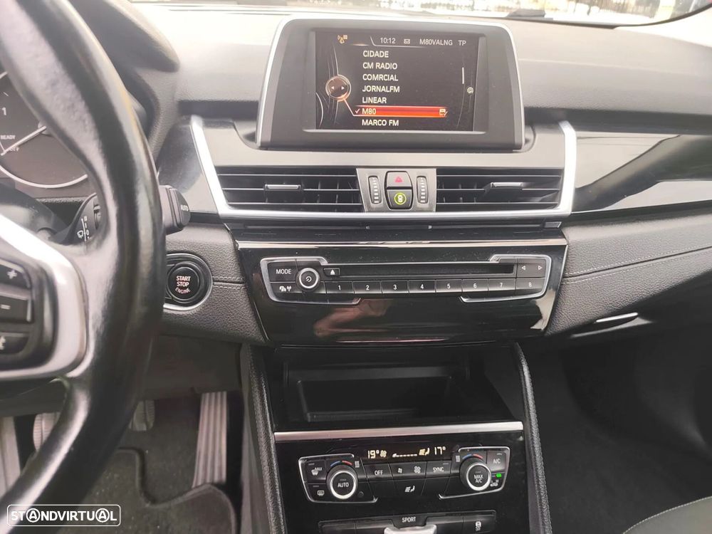 BMW 216 Active Tourer d - 14