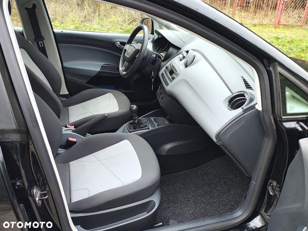 Seat Ibiza 1.4 16V Entry - 11