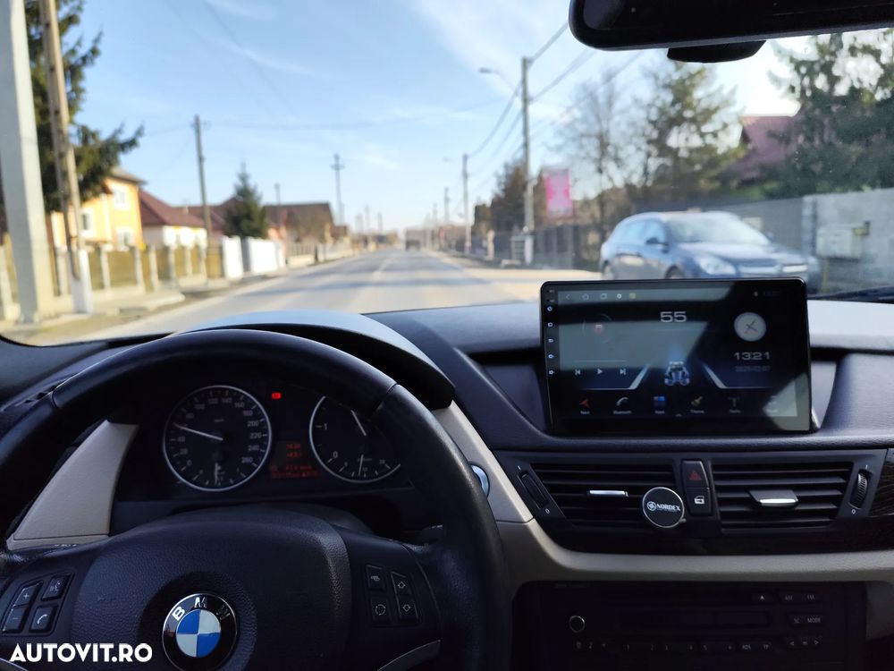 BMW X1 sDrive20d - 30