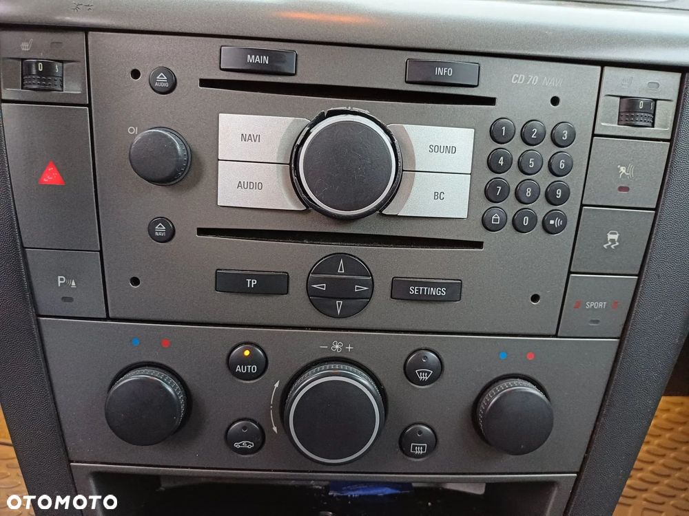 Opel Vectra 1.9 CDTI - 21