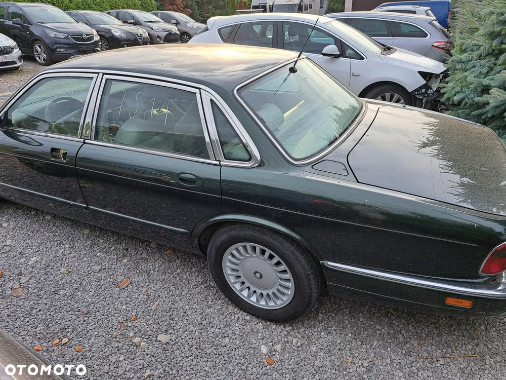 Jaguar XJ - 6