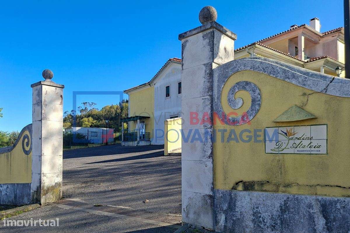 Estacionamento DUPLO, coberto, na Asseiceira Pequena - Venda do Pin... - Grande imagem: 5/12