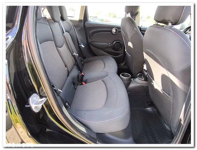 MINI ONE Standard - 20