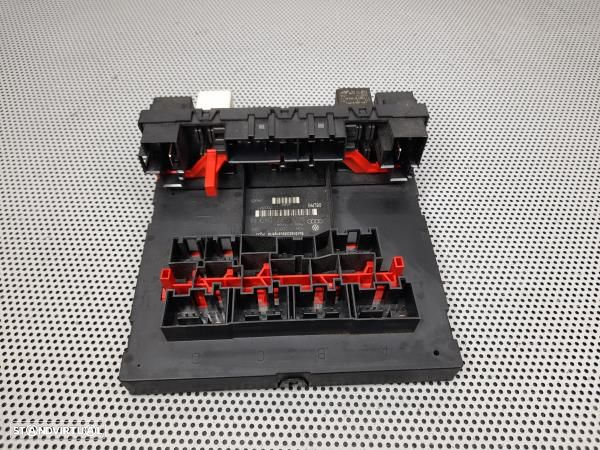 Caixa Fusiveis Volkswagen Golf V (1K1) - 2