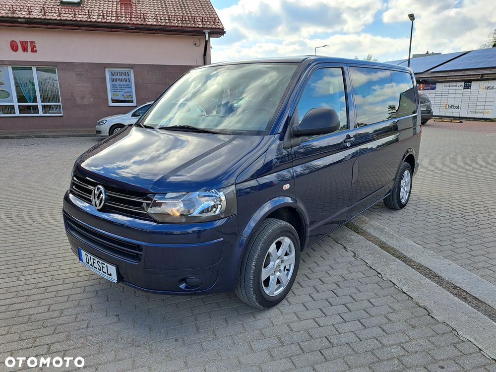 Volkswagen Multivan - 1