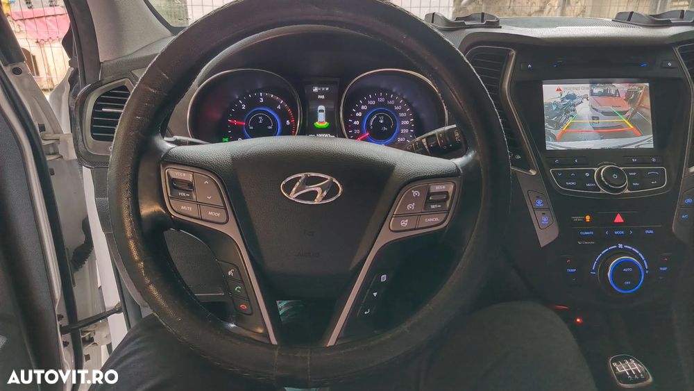 Hyundai Santa Fe blue 2.0 CRDI 2WD Family+ - 26