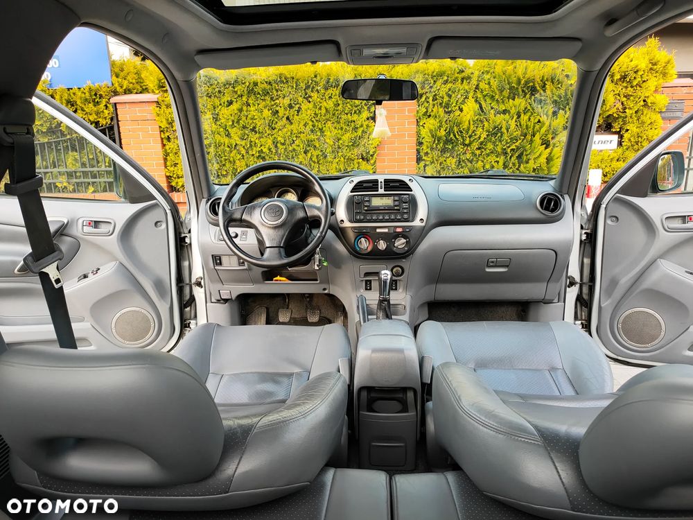 Toyota RAV4 4x4 Executive - 15