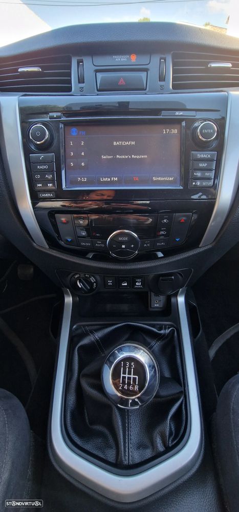 Nissan Navara 2.3 dCi CD 4WD N-Connecta Nav+Barras - 12