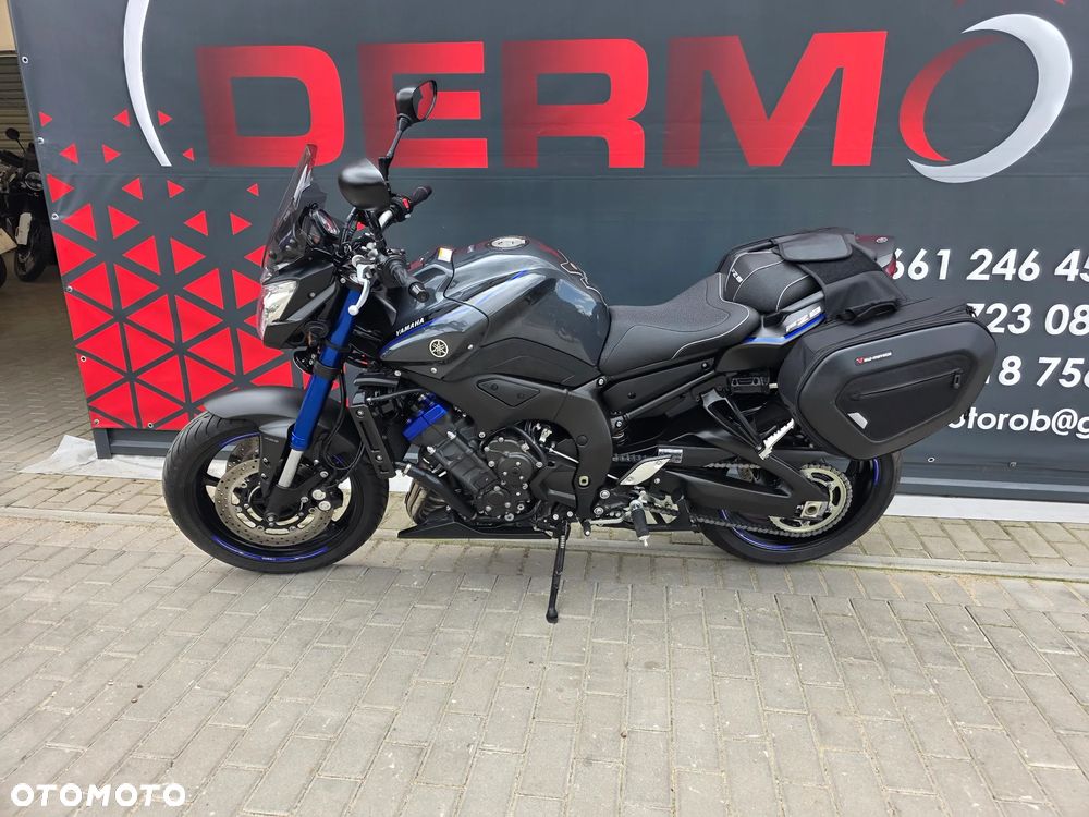 Yamaha FZ8 - 5
