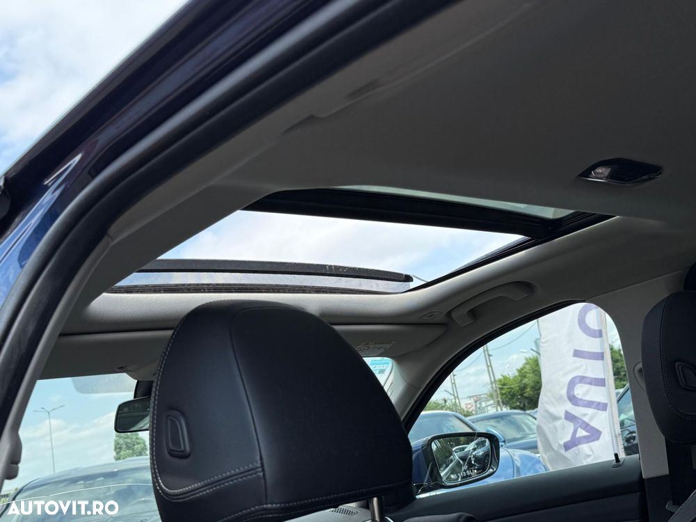 BMW Seria 3 320d xDrive Aut. Luxury Line - 27