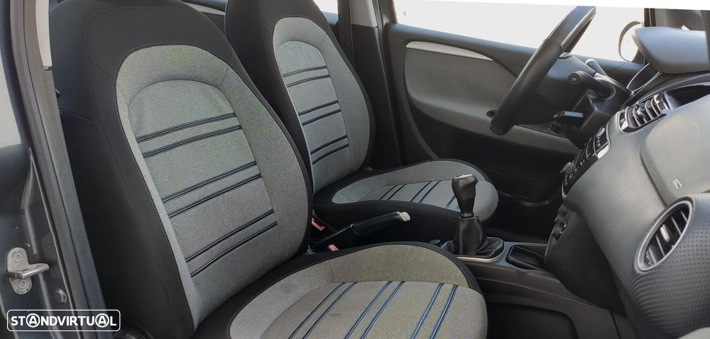 Fiat Punto Evo 1.3 M-Jet Dynamic - 18
