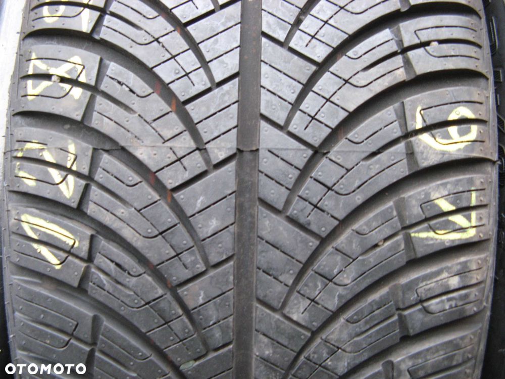 205/45R16 ARIVO Carlorful A/S - nr.1289 - 3