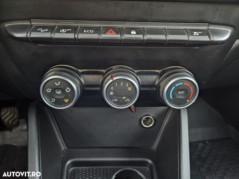 Dacia Duster 1.5 Blue dCi 4WD Essential - 9