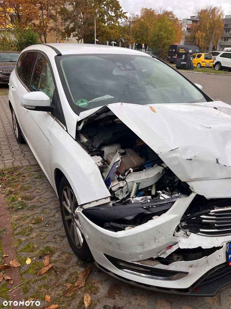 Ford Focus 2015 photo 2