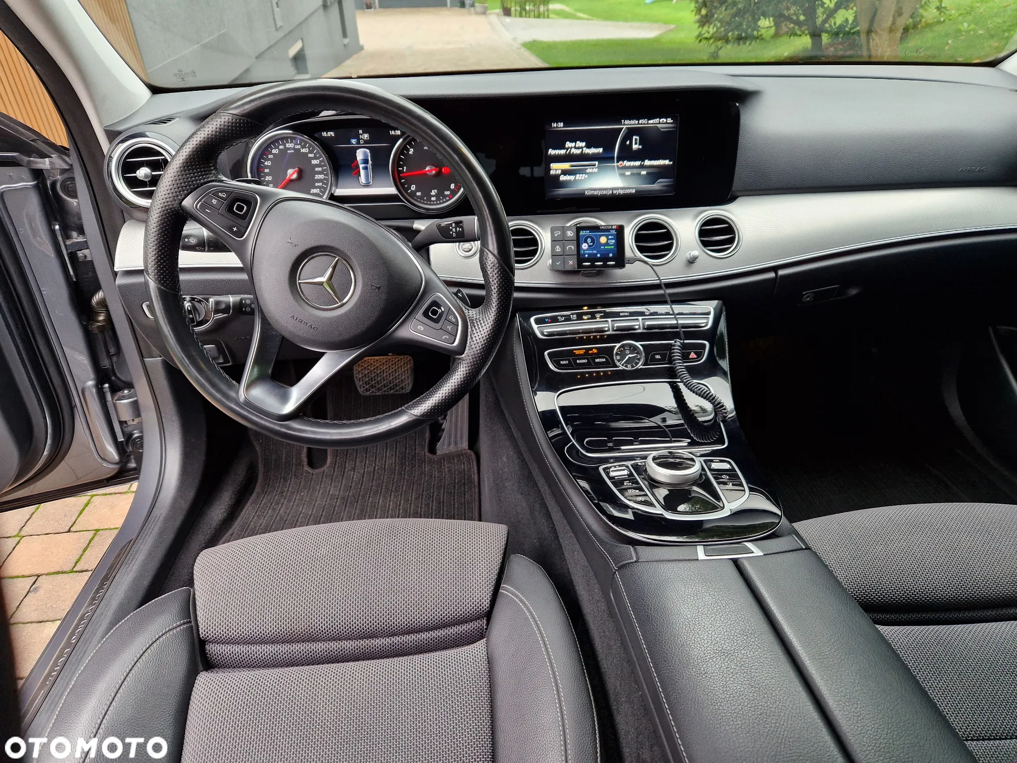 Mercedes-Benz Klasa E 220 d T 9G-TRONIC Avantgarde - 7