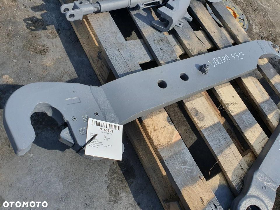 LASZA TRAKTOR FENDT VALTRA S 323 S323 2011 - 3