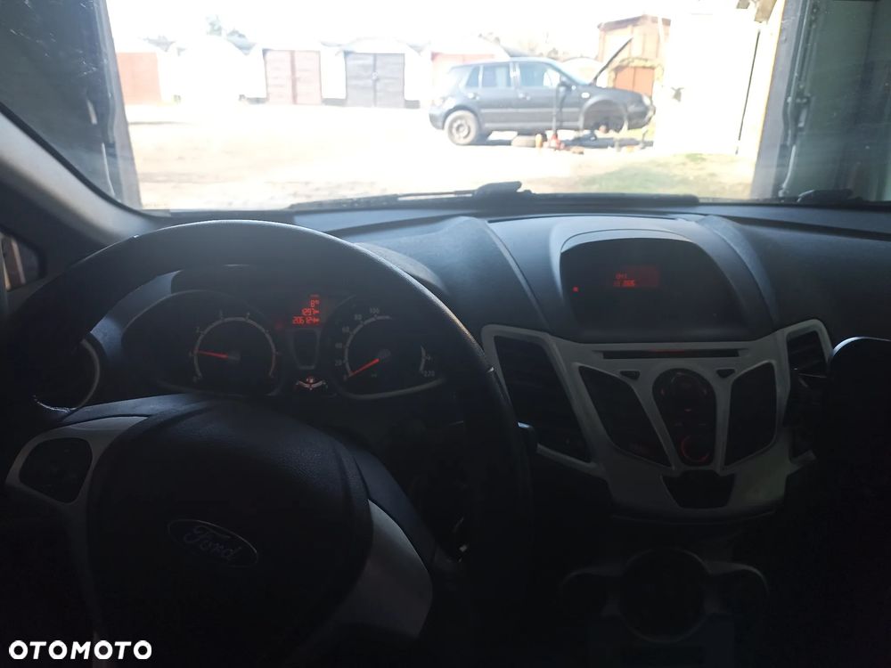 Ford Fiesta 1.25 Titanium - 4