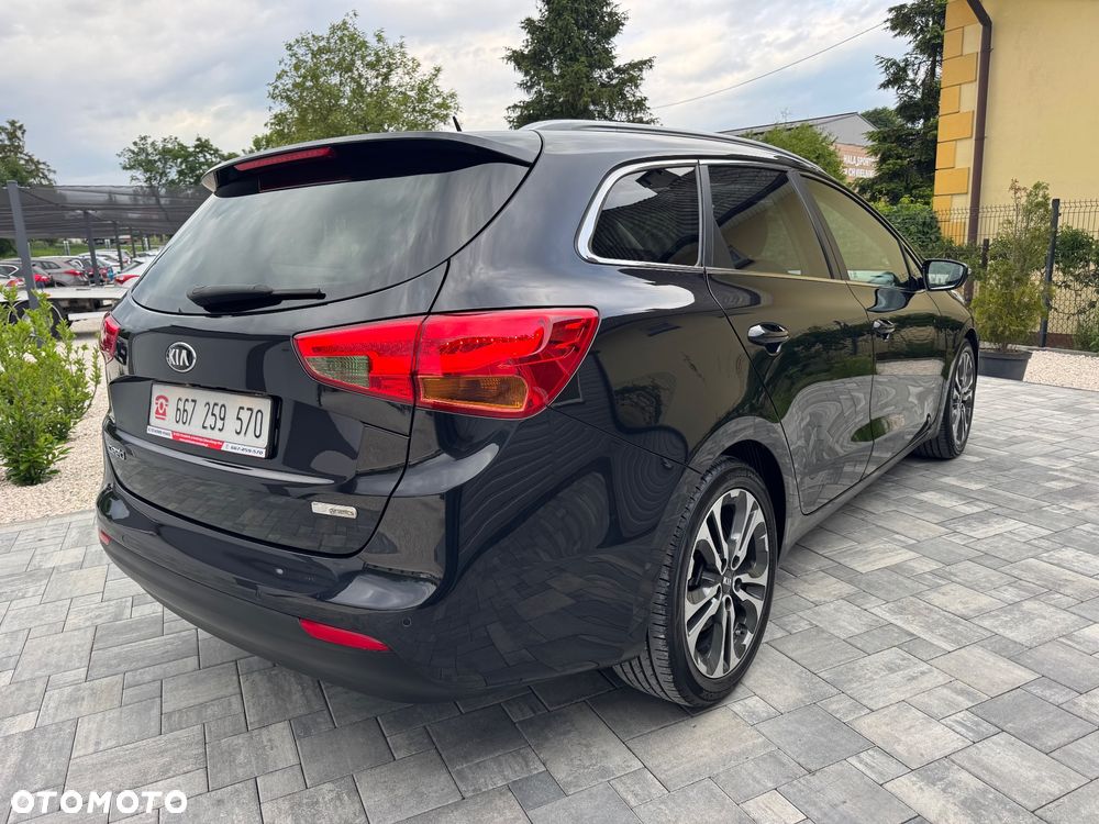 Kia Ceed 1.6 GDI Platinum Edition - 17