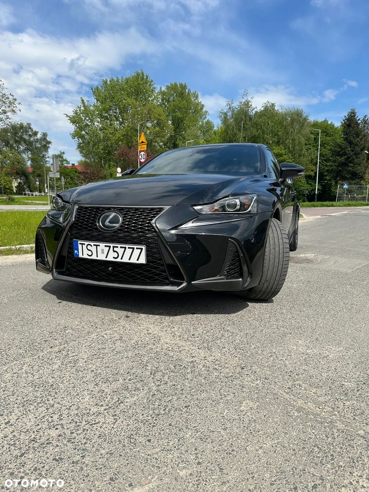 Lexus IS - 2