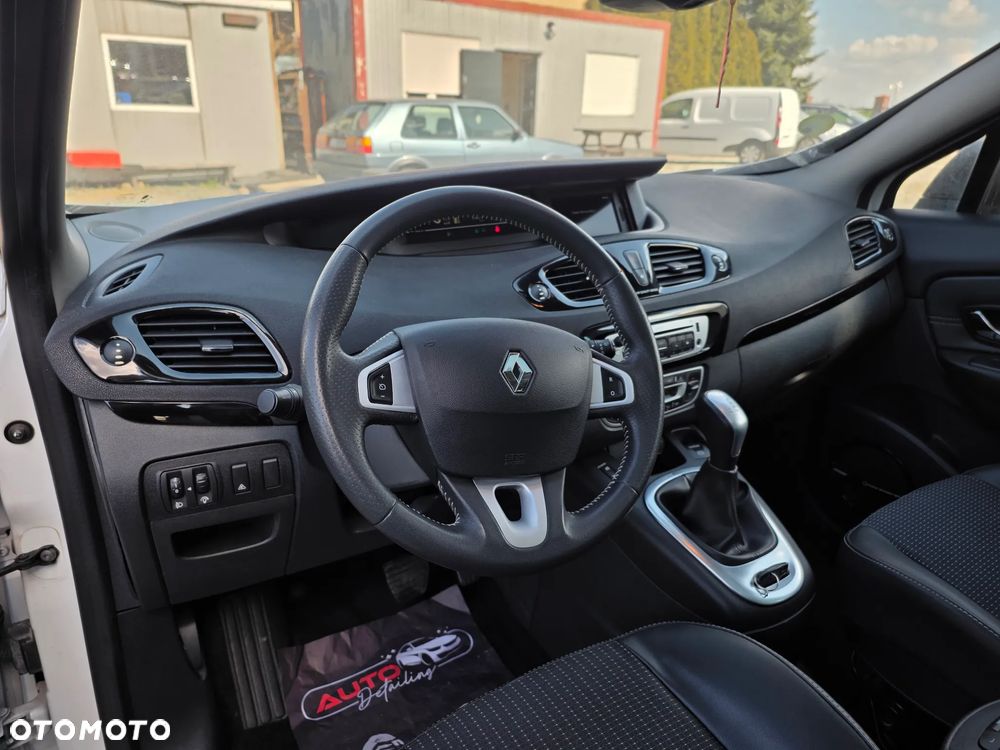 Renault Grand Scenic dCi 110 EDC Bose Edition - 23