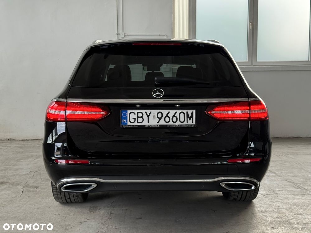 Mercedes-Benz Klasa E 300 AMG/Avantgarde - 12