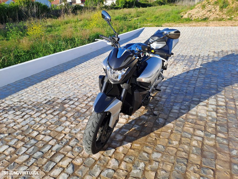 Suzuki B-King - 2