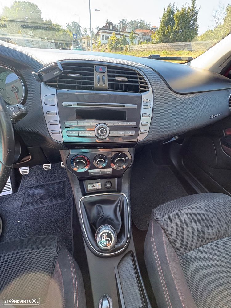 Fiat Bravo 1.9 M-Jet Sport - 18