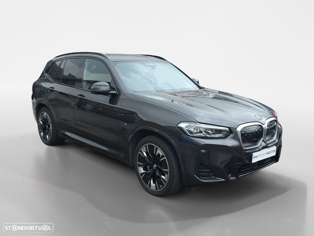 BMW iX3 M Sport Impressive - 1