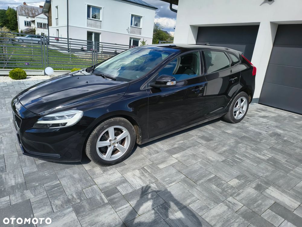 Volvo V40 D2 Momentum - 12