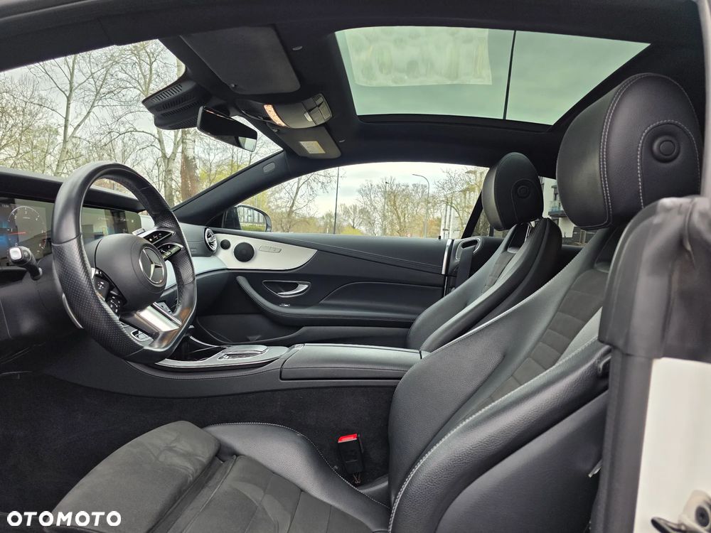 Mercedes-Benz Klasa E 220 d 4-Matic AMG - 11