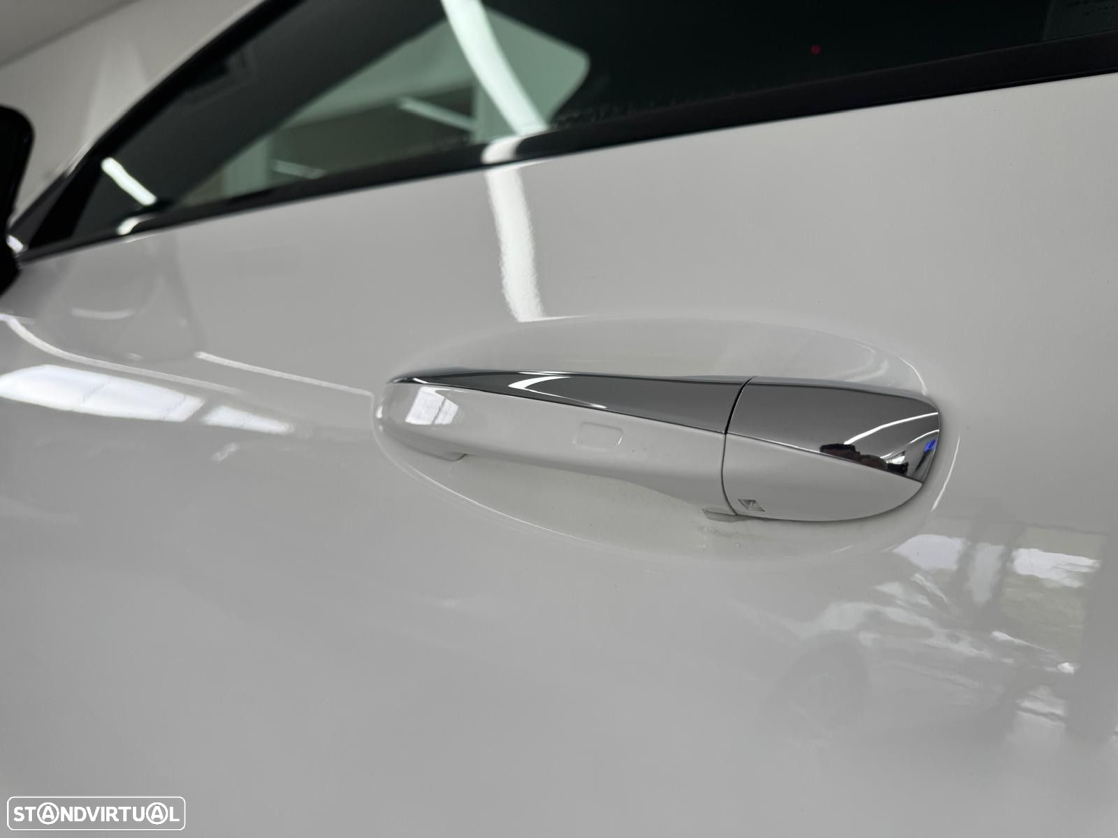 Mercedes-Benz E 220 d AMG Line - 15