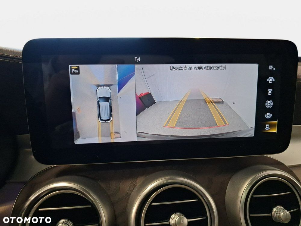 Mercedes-Benz GLC - 34