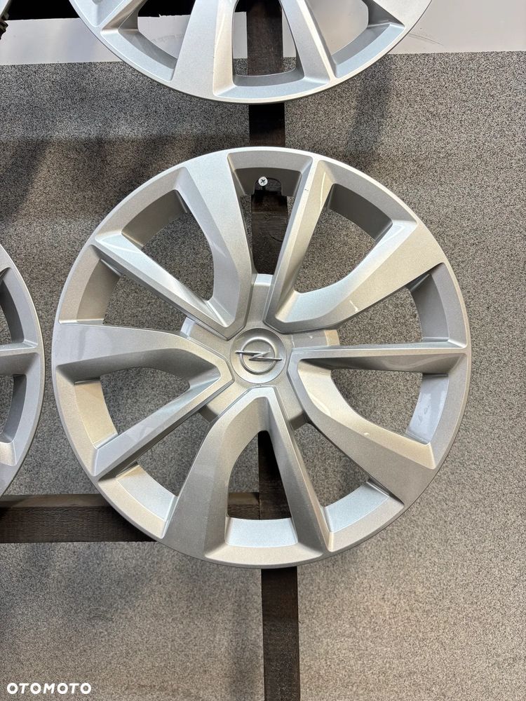 4 Kołpaki Opel Corsa F, 16" 93 487 138 - 5